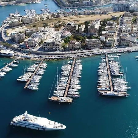 Modern 3br With Stunning Marina View In By 360 Estates * Pietà