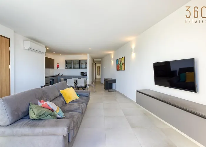 Modern 3br With Stunning Marina View In By 360 Estates Apartment