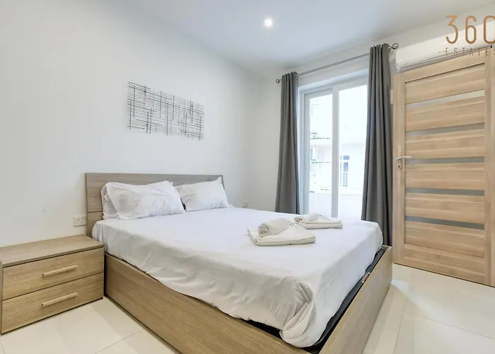 Modern 3br With Stunning Marina View In By 360 Estates Apartment Pieta