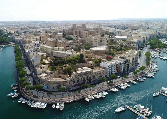 Modern 3br With Stunning Marina View In By 360 Estates