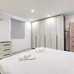 Modern 3br With Stunning Marina View In By 360 Estates
