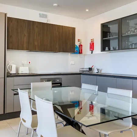 Modern 3br With Stunning Marina View In By 360 Estates Apartment
