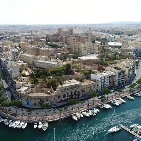 Modern 3br With Stunning Marina View In By 360 Estates